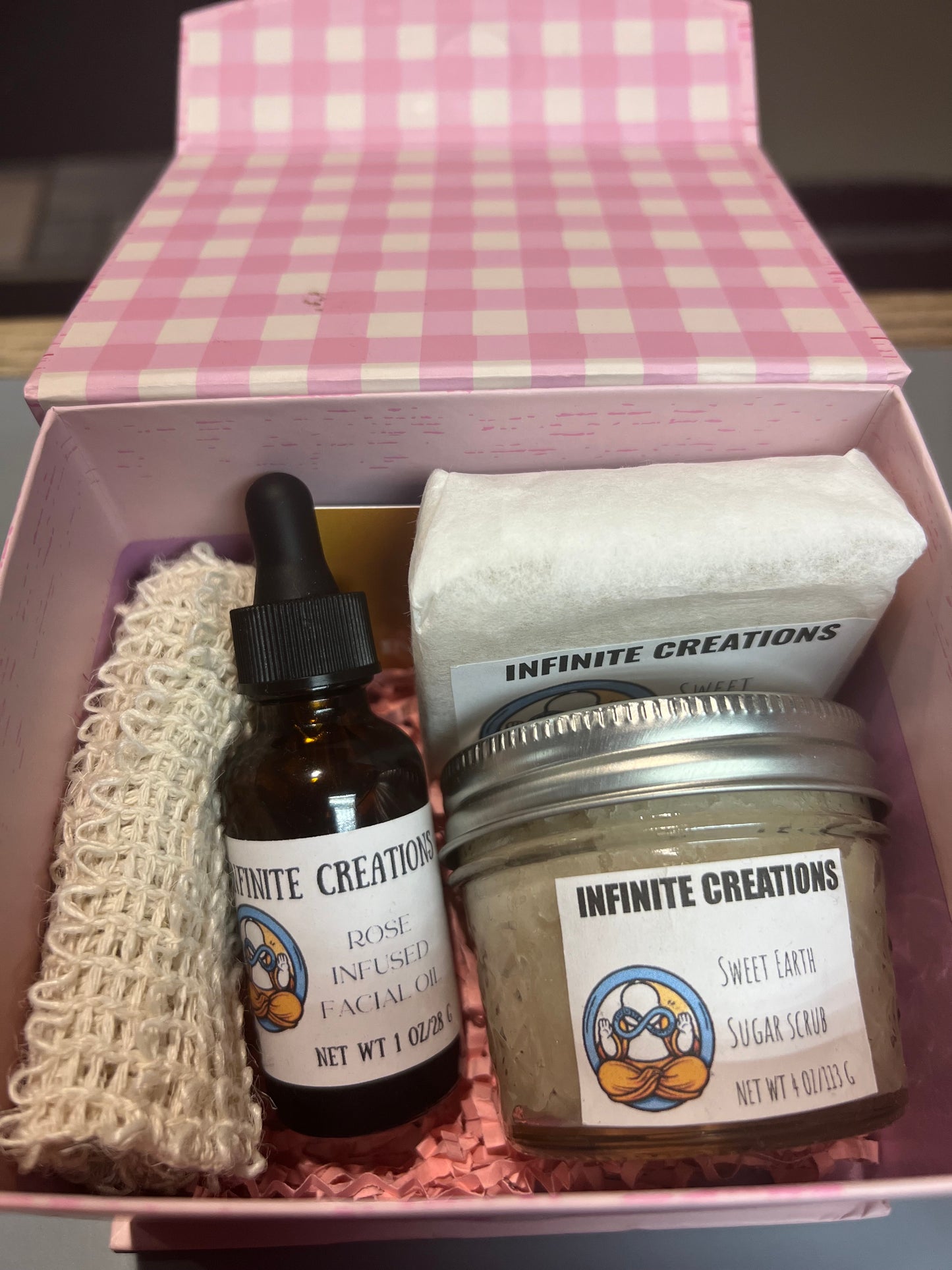 Small Valentines Day Gift Set